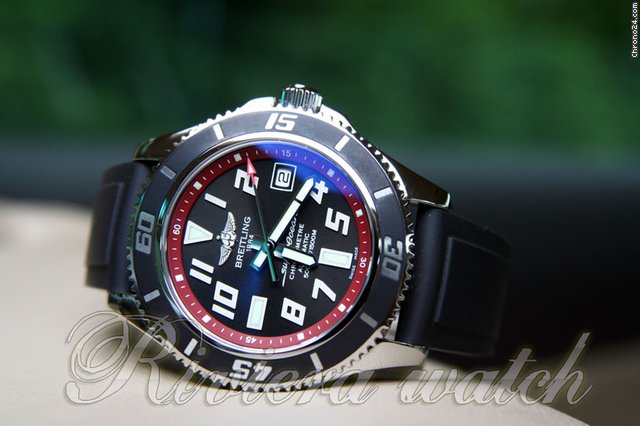 Breitling Superocean II 2