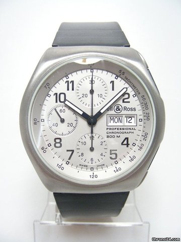 Bell & Ross Space 3 chronographe titanium and rubber/titane sur caoutchouc cadran silver dial