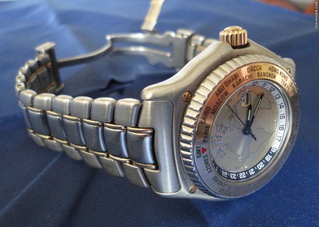 Ebel Voyager worldtime steel gold