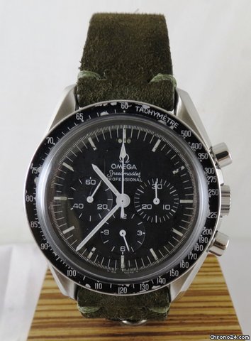 Omega SPEEDMASTER MOONWATCH