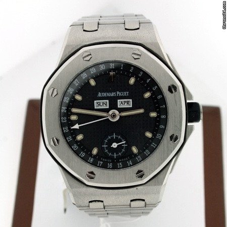 Audemars Piguet Royal Oak 25807ST.0.1010ST.01 Pre-owned