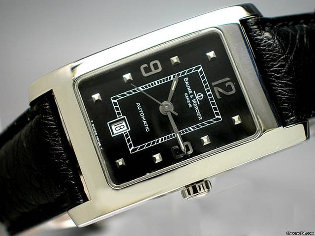 Baume & Mercier " HAMPTON CLASSIC" Automatic Edelstahl/Lederband"