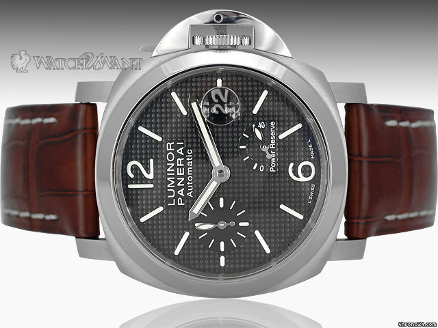 Panerai PAM 241 - Luminor Power Reserve - 40mm Stainless Steel - Black Waffle Textured Hobnail Dial