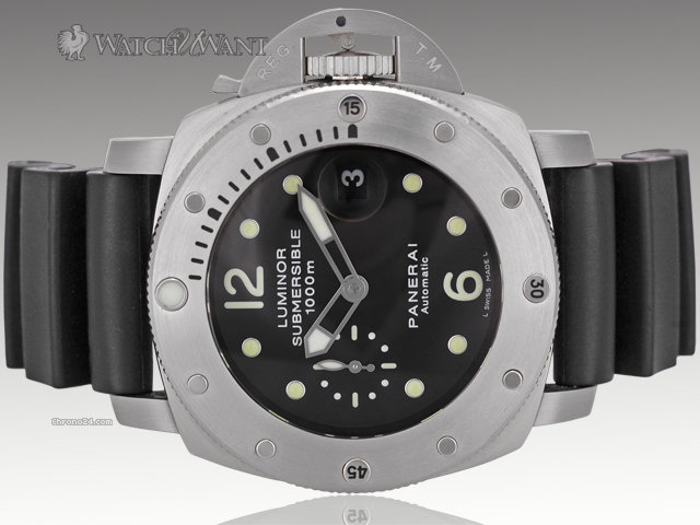 Panerai PAM 243 1950 1000m Submersible - 44mm Stainless Steel