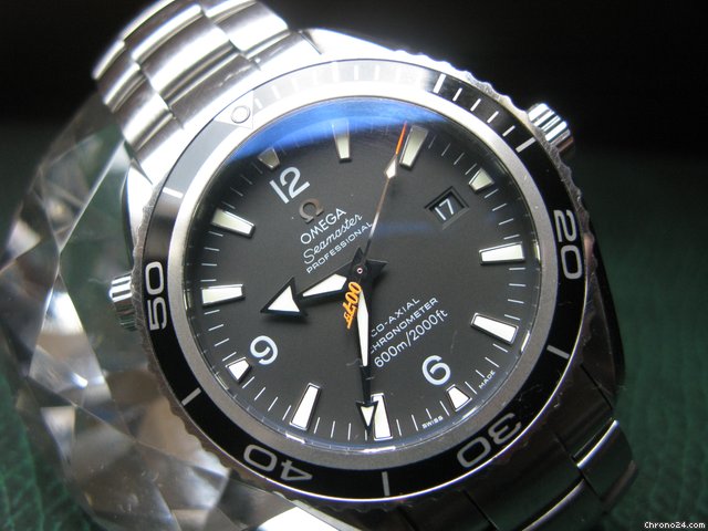 Omega SEAMASTER PLANET OCEAN JAMES BOND 007 CASINO ROYALE