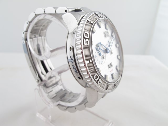 replica Ulysse Nardin Aqua Perpetual Ewiger Kalender WATCHES 1 