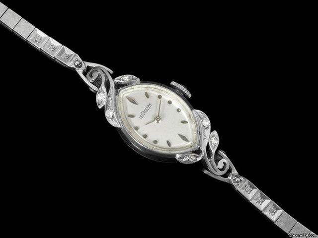 Jaeger-LeCoultre 1964 VINTAGE Ladies JAEGER-LECOULTRE - 14K White Gold & DIAM