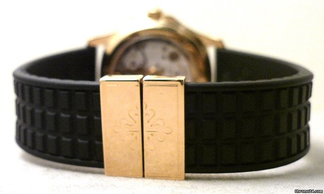 replica Patek Philippe AQUANAUT 18K YELLOW GOLD REF.5066J-001 WATCHES 1 
