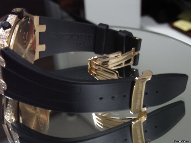 replica Audemars Piguet Custom New Royal Oak Offshore Rose/Red Gold Diamond WATCHES 1 