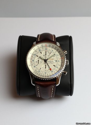 Breitling Navitimer World