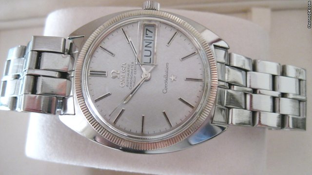 replica Omega constellation officially certified chronometer day date WATCHES 1 
