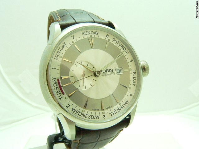 Oris Atelier Pointer Date