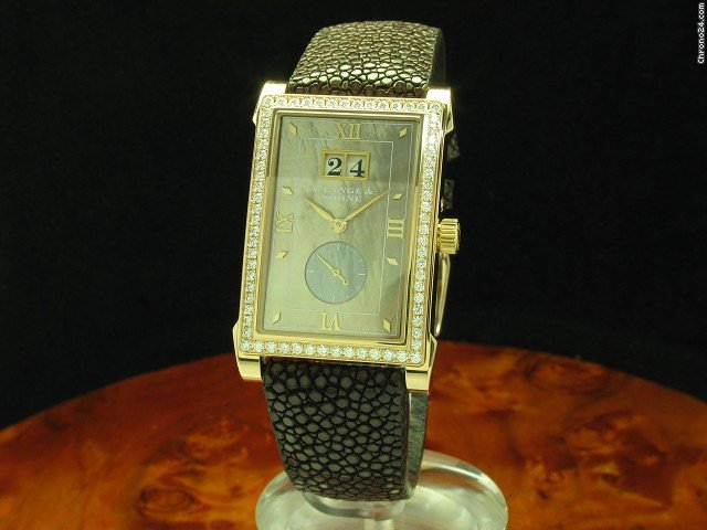 A. Lange & Sohne Cabaret 18kt Gold Damenuhr Brillant Besatz Inkl. Box & Papiere