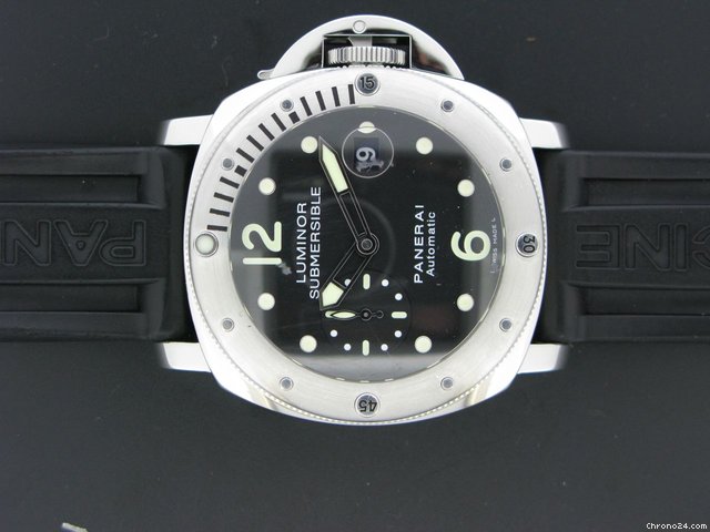 Panerai Submersible 44mm PAM 24