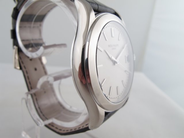 replica Patek Philippe Calatrava Ref. 5107G WATCHES 1 