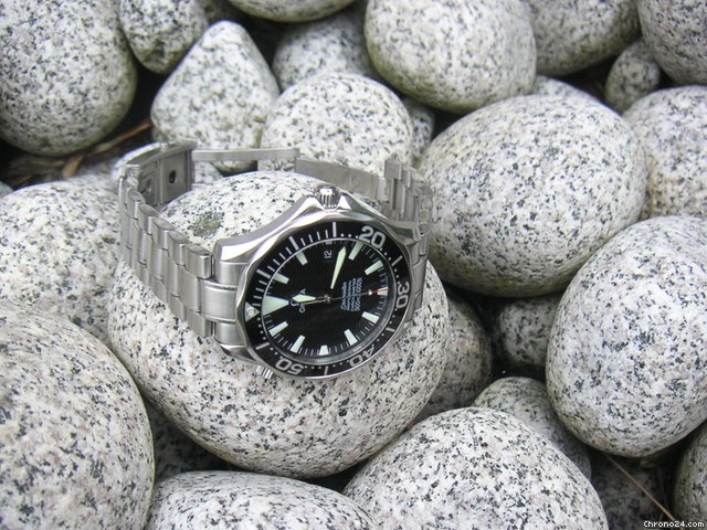 replica Omega Seamaster Professional Chronometer WATCHES 1