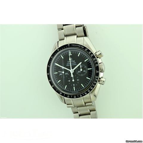 Omega Speedmaster "Moonwatch" steel manual on bracelet