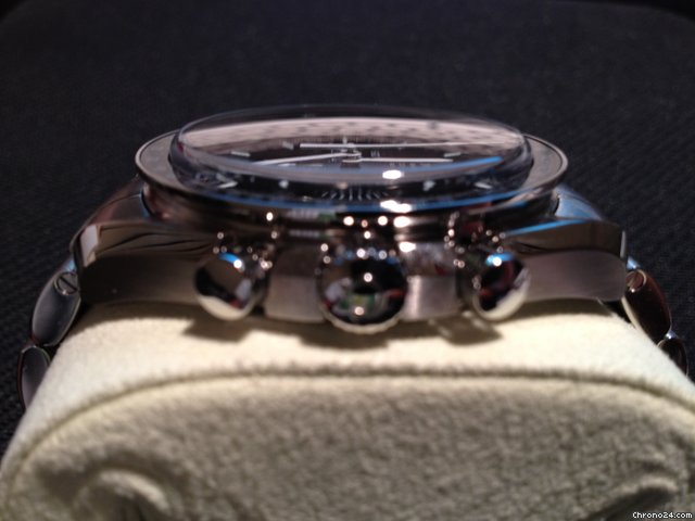 replica Omega Speedmaster Moonwatch Co-axial Chronograph WATCHES 1 