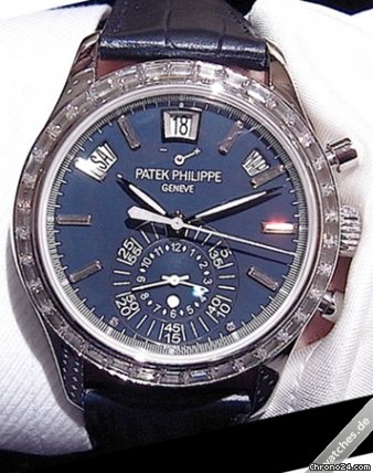 Patek Philippe Annual Calendar - 5961 Platinum