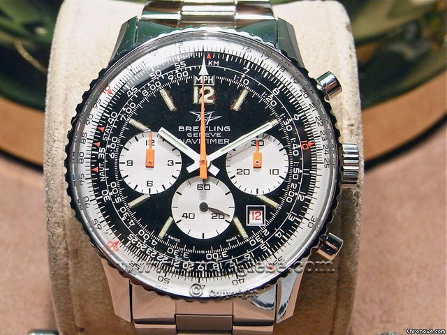 Breitling Navitimer Date Ref. 8806 / 7806 Rare Transitional Model