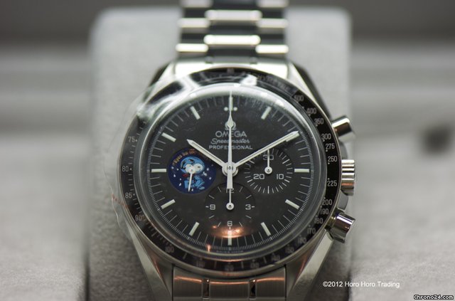 Omega Speedmaster Professional "Snoopy" New Old Stock