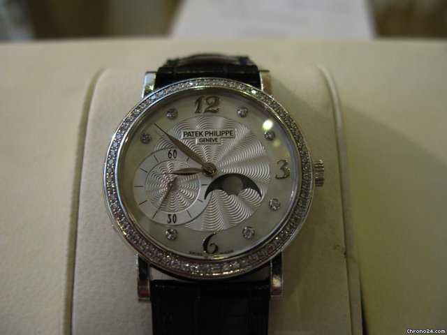 Patek Philippe Calatrava moon phase ladies complicated watch