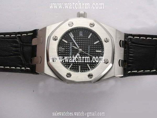 Audemars Piguet Royal Oak 15300ST.OO.1220ST.03 Automatic Stainless Steel Bezel Black Dial Watch