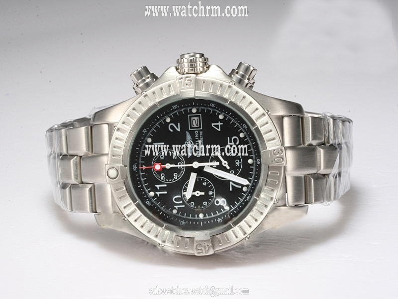 Breitling Aeromarine Chrono Avenger Steel Stainless Steel Case Black Dial 44mm Watch