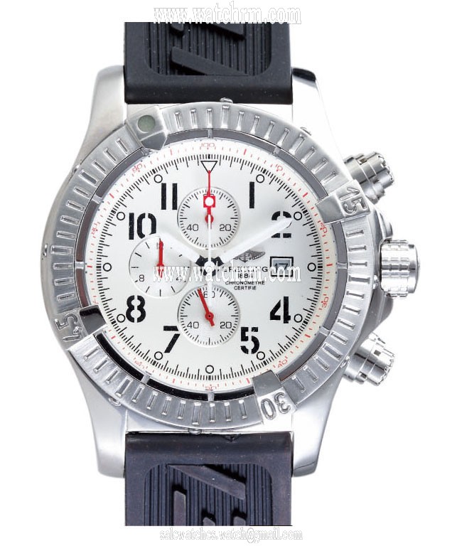 Breitling Breitling Aeromarine Chrono Avenger M1 A1338012/g692-1RT Round White Dial Automatic Watch