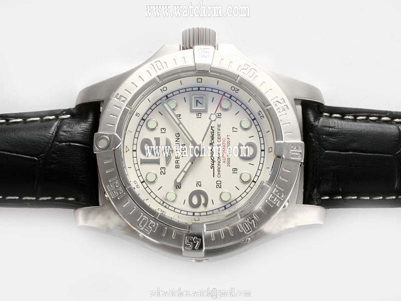 Breitling Super Ocean A1736006/B909-1CD White Dial Automatic Chronograph Round Watch