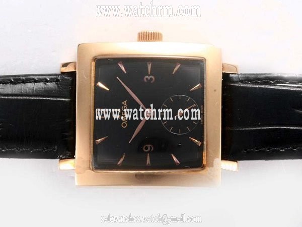 Omega Classic Manual Winding 2621-2 Manual Winding Rose Gold Bezel Midsize Watch