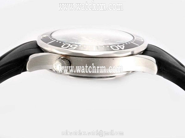 Omega Seamaster 300 M Chrono Diver 2894.52.91 Stainless Steel Case Round Watch