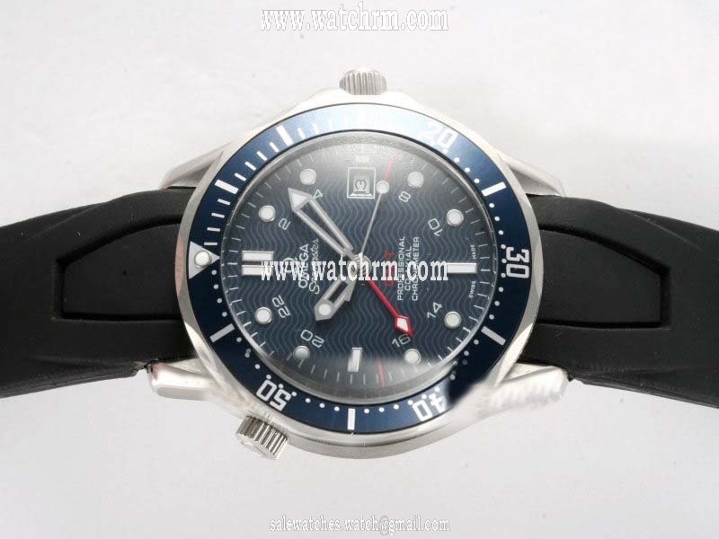 Omega Seamaster 300 M Diver Chronometer 2222.80.00 Round Mens Black Rubber Strap Watch