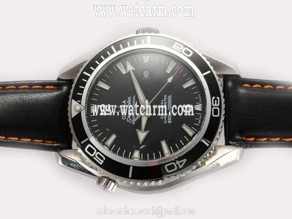 Omega Seamaster Planet Ocean 2901.50.81 Round Midsize Automatic Watch