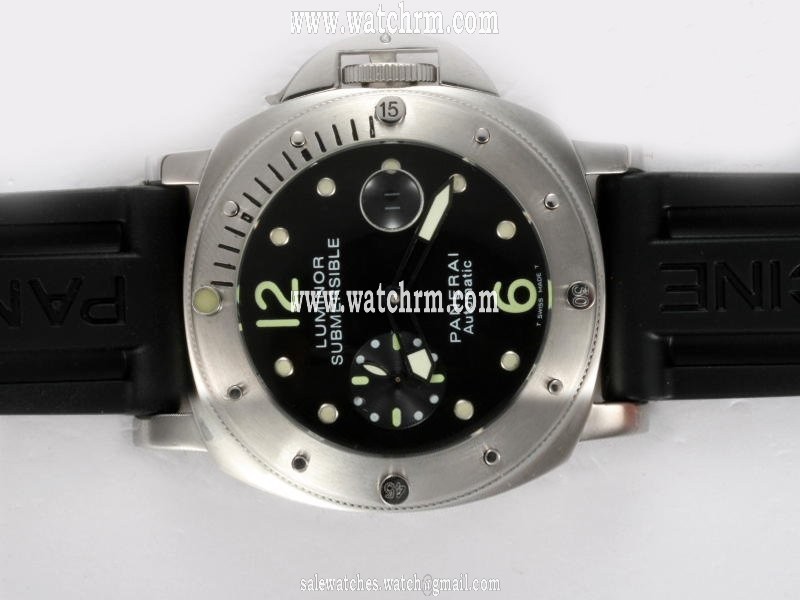 Panerai Luminor PAM00024 Black Rubber Strap Stainless Steel Bezel Watch
