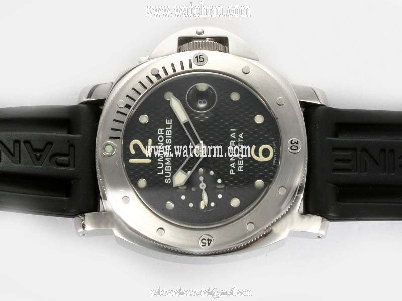 Panerai Luminor PAM00199 Stainless Steel Case Black Dial Round Watch
