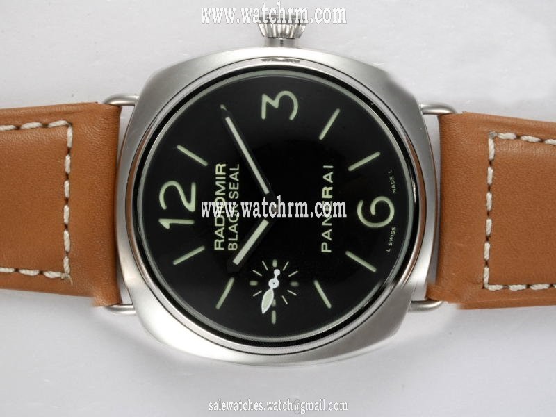 Panerai Radiomir PAM00309 Black Dial Round Manual Winding Watch
