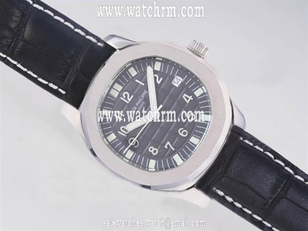 Patek Philippe Aquanaut 5165A Blue Dial 38mm Automatic Watch