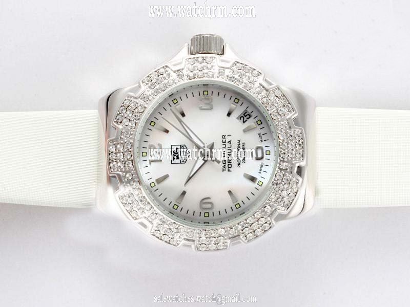 TAG Heuer Formula 1 WAC1215.FC6219 Womens White Crocodile Leather Strap Round Watch